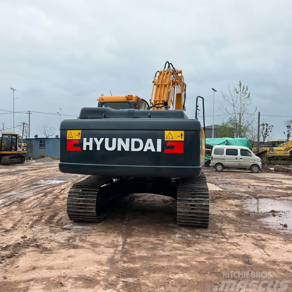 Hyundai R220LC-9 Lánctalpas kotrók