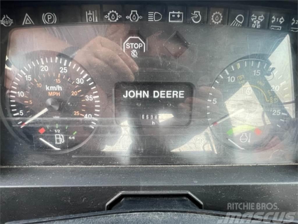 John Deere 6100 Traktorok