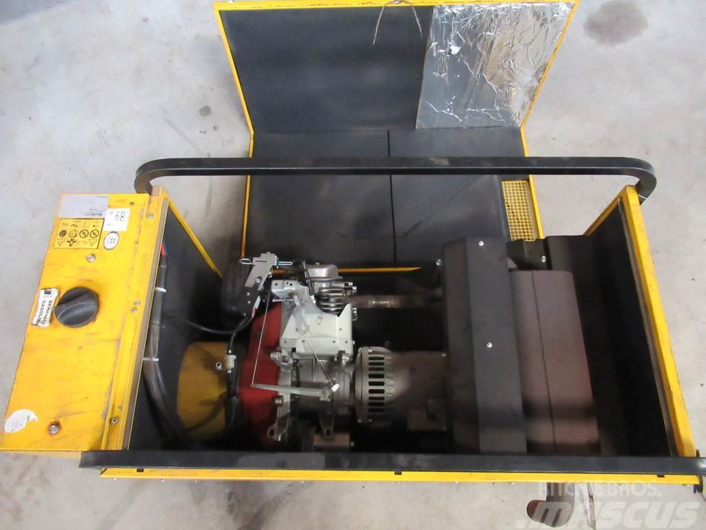  WFM QM135-25 7000-SHE Generator/Aggregaat Benzin Áramfejlesztők