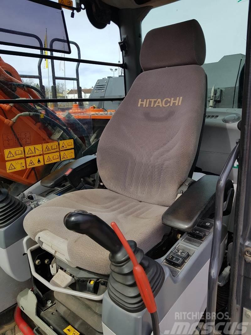 Hitachi ZX300 LCN-6 Lánctalpas kotrók