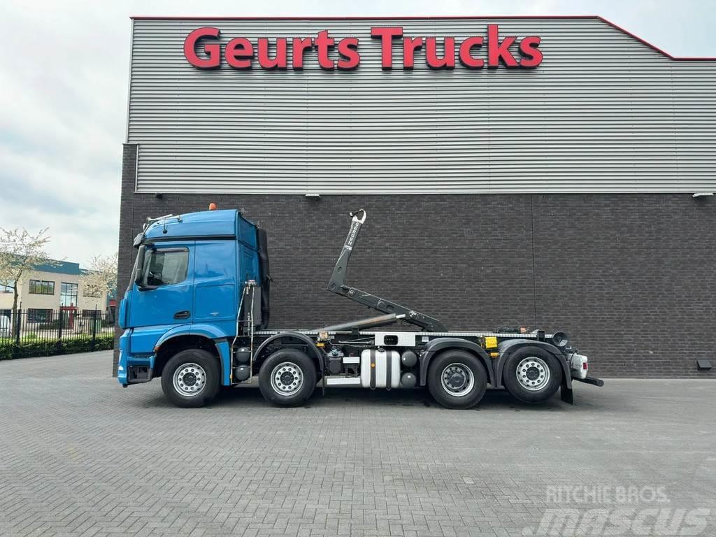 Mercedes-Benz Arocs 3552 8X2 + GERGEN GRK 24/70 HAAKARMSYSTEEM/A Hook lift trucks