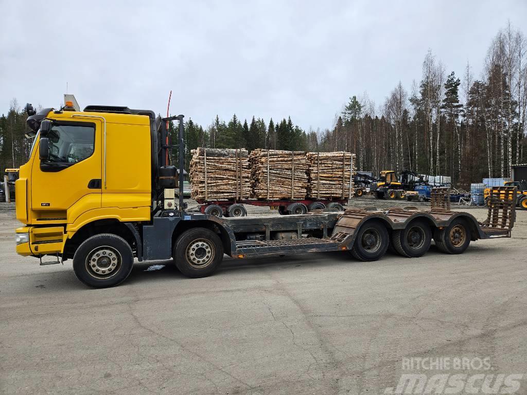 Sisu C600 10x4 Metsäkoneenkuljetusauto erdészeti gépszállító teherautók