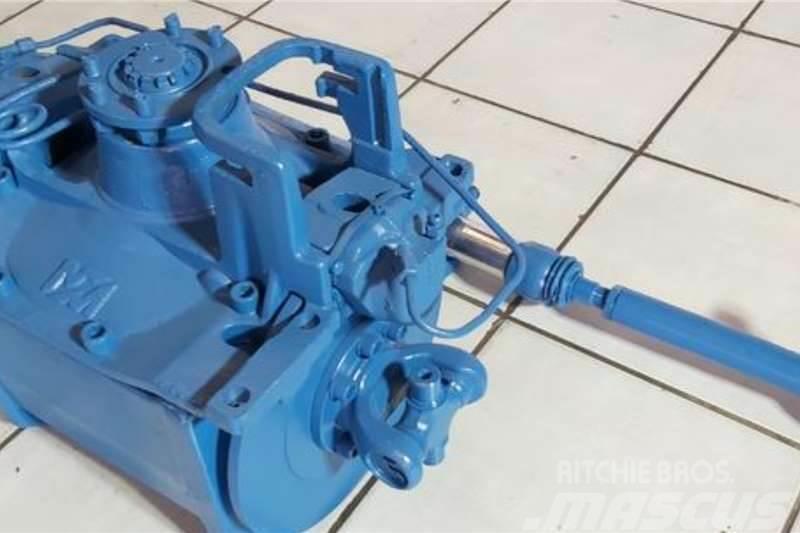 Merlo Diff And Steering Cylinder Egyéb