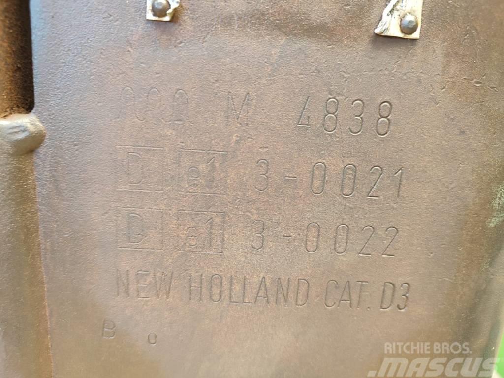 New Holland Hitch console M 4838 New Holland M 135 Alváz és felfüggesztés