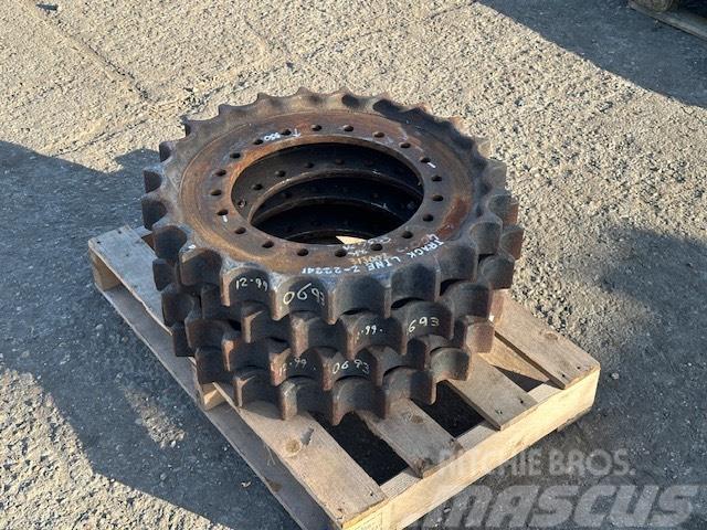 Finlay J1125 Track Sprockets Mobile crushers