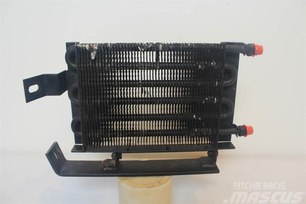 Massey Ferguson 8240 Oil Cooler Motorok