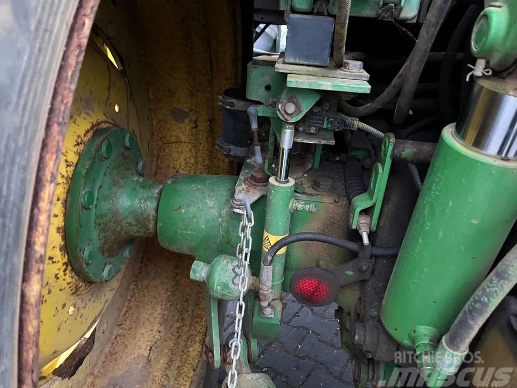 John Deere 6420S TLS Traktorok
