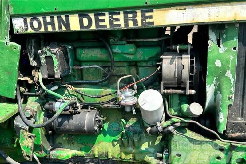 John Deere 2140 Traktorok