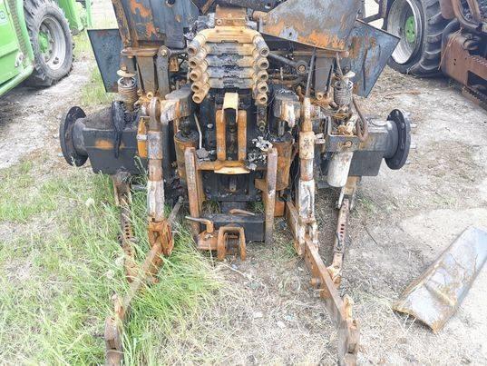 Valtra T 151 2007r.Parts Traktorok