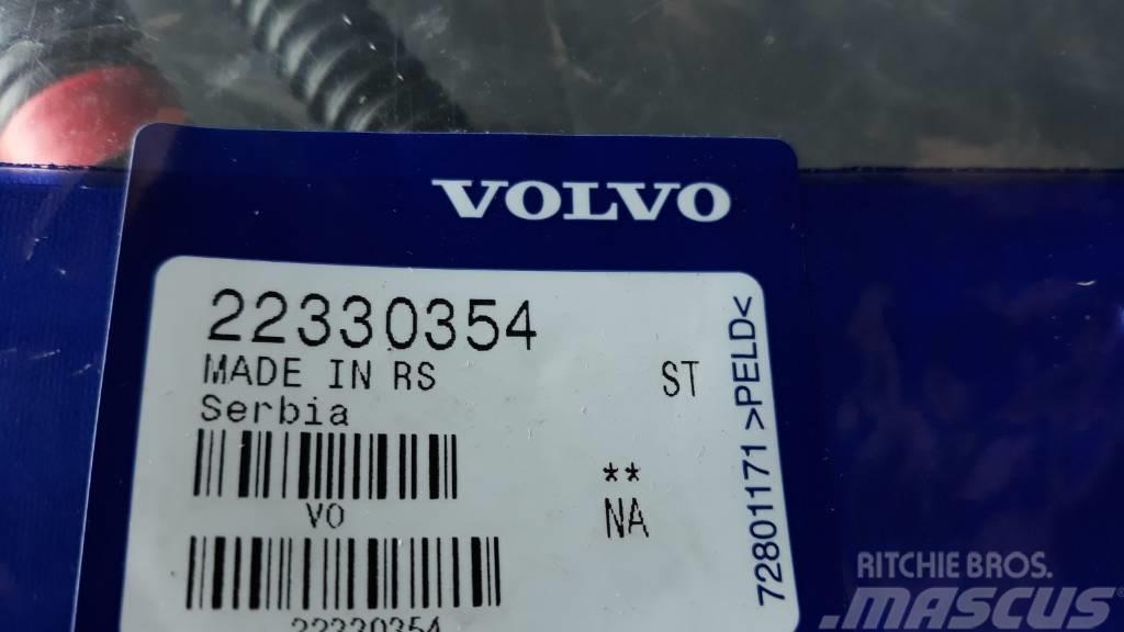 Volvo HOSE 22330354 Egyéb tartozékok