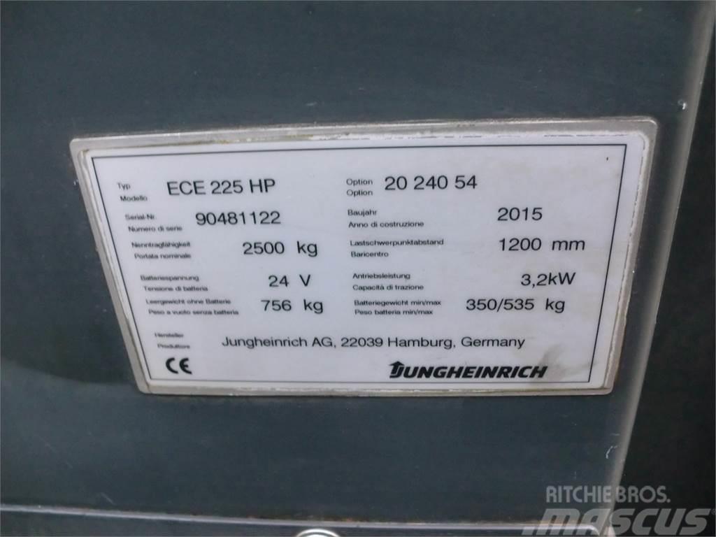 Jungheinrich ECE 225 HP 2400x540mm Komissiózó alacsony emelésű targonca