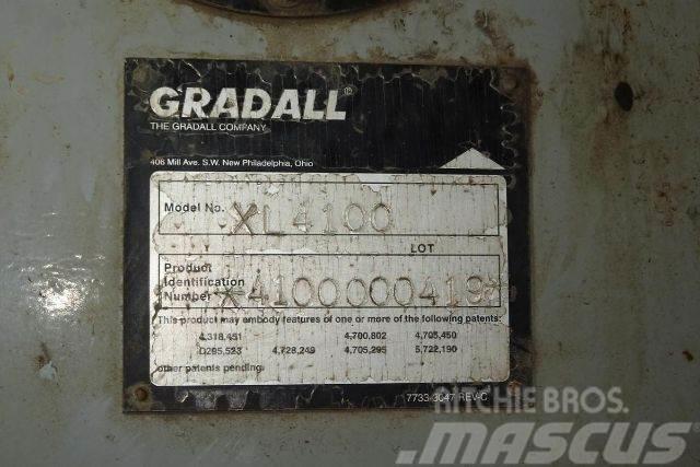 Gradall XL4100 III Lánctalpas kotrók