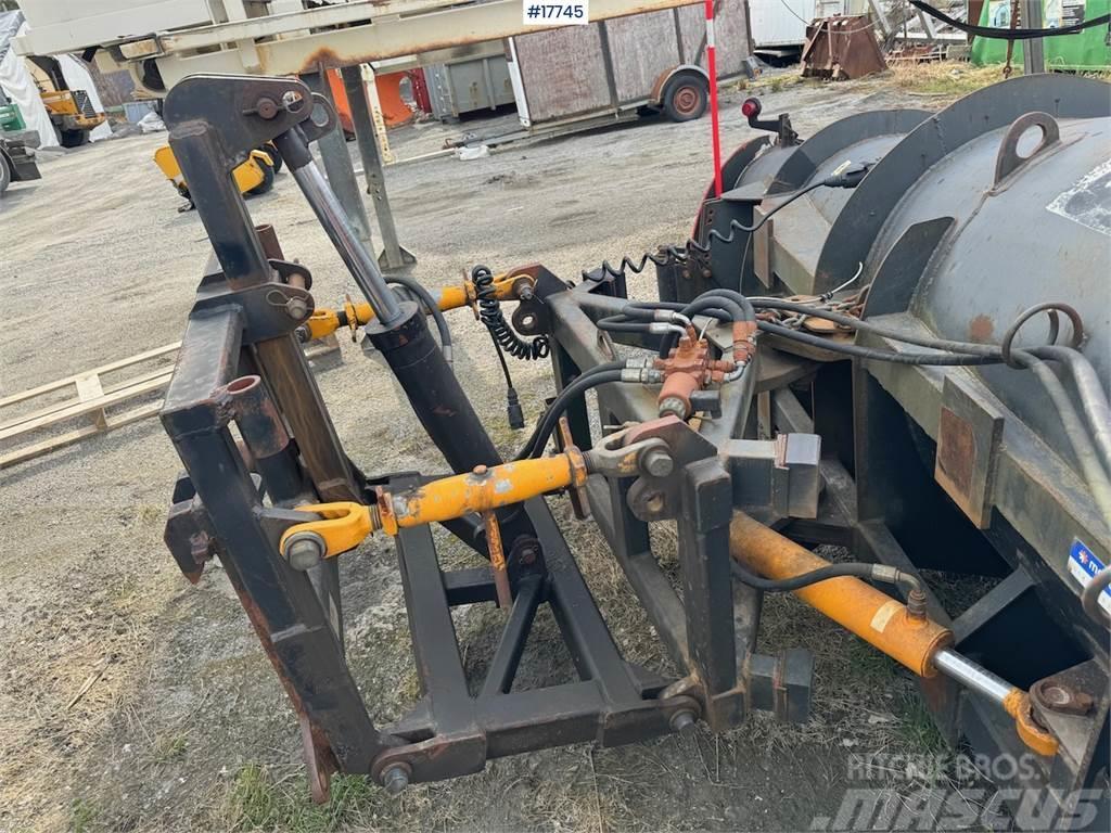  GMI LDA290S Plow Other components
