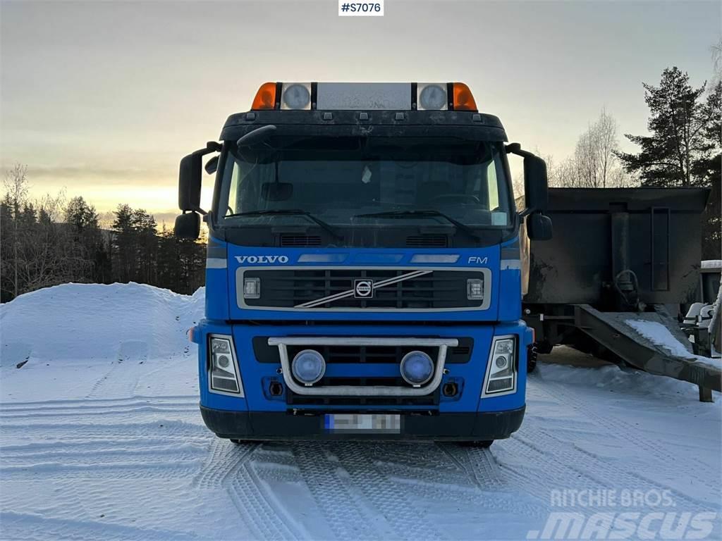 Volvo FM 400 6*2 Crane Truck with tiltable flatbed + Pal Darus teherautók