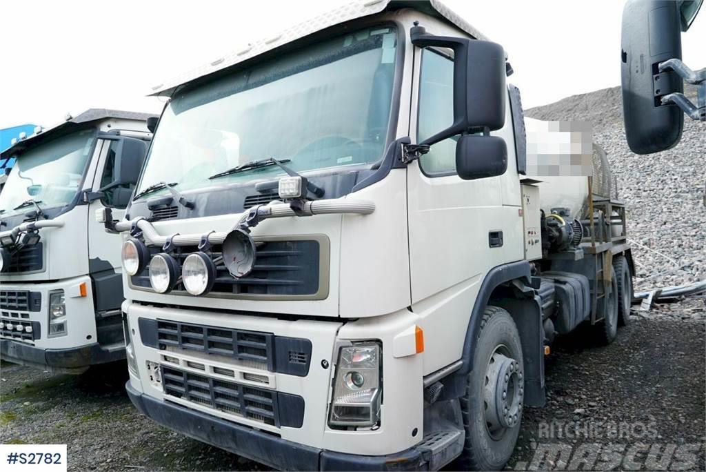 Volvo FM480 6x4 Mining Truck Betonkeverők/Betonpumpák