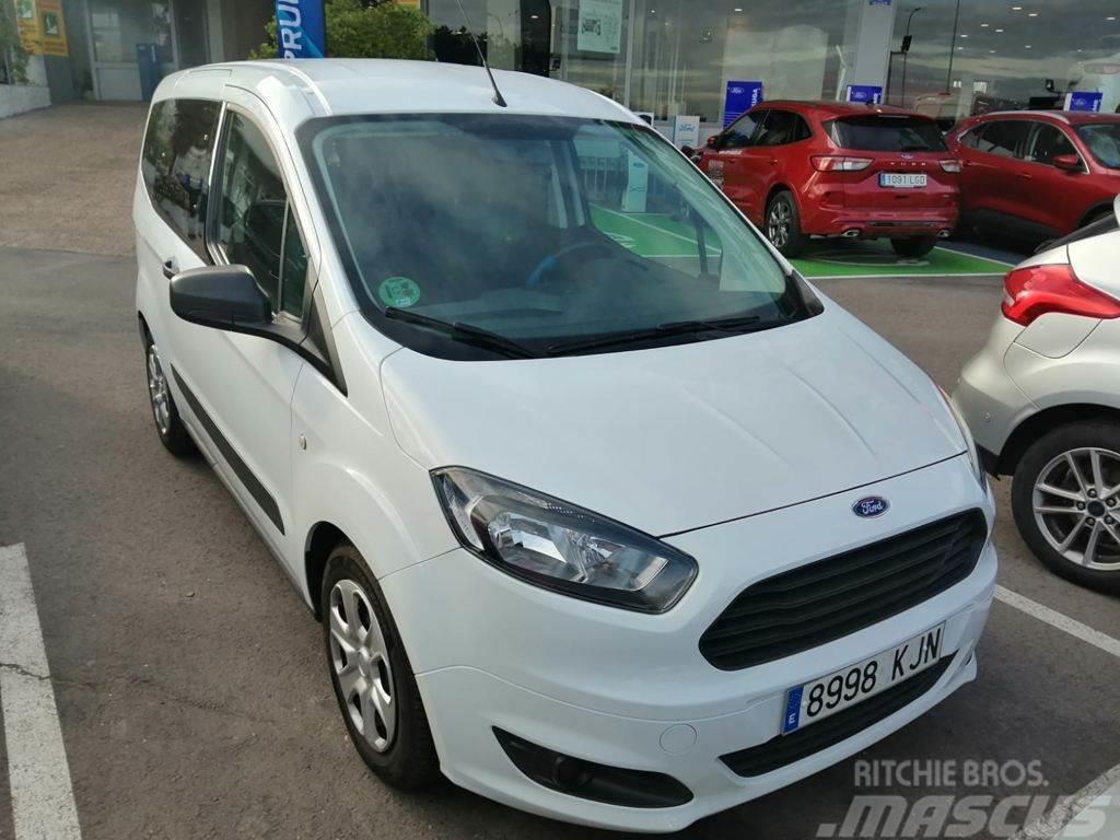Ford Courier Tourneo 1.0 Ecoboost Ambiente Transporterek