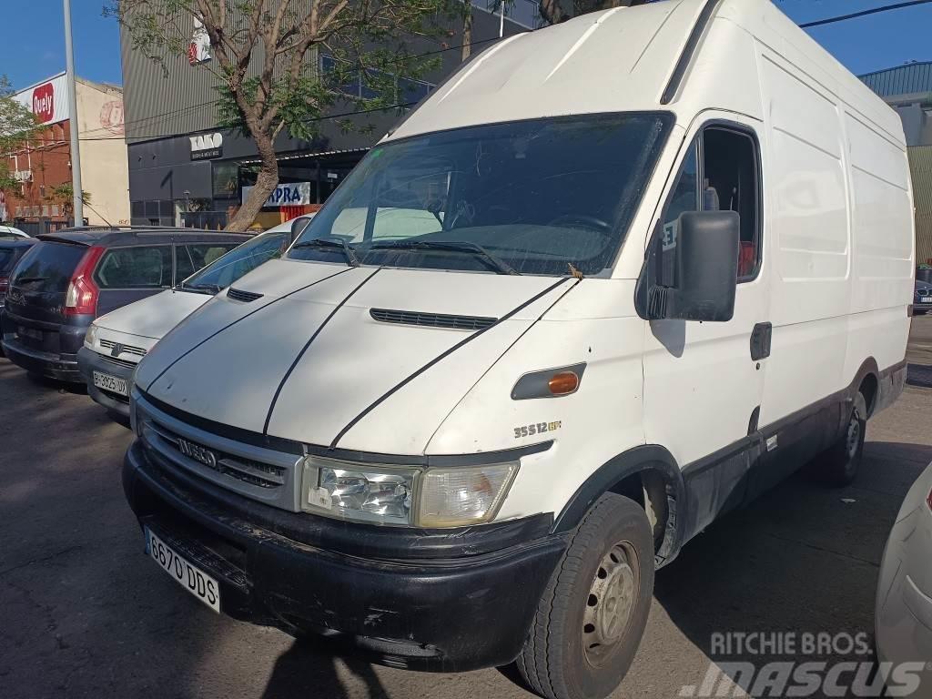 Iveco Daily Ch.Cb. 35 S12 3000mm RS Transporterek