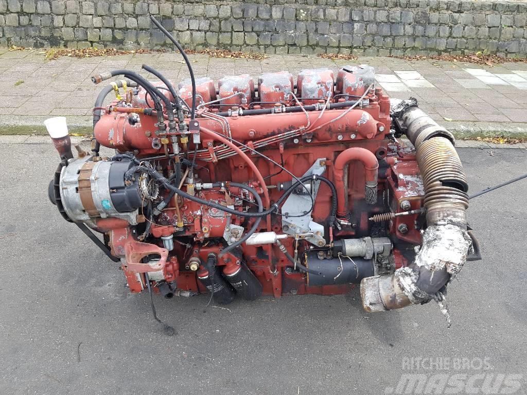 Renault FR385 Motorok