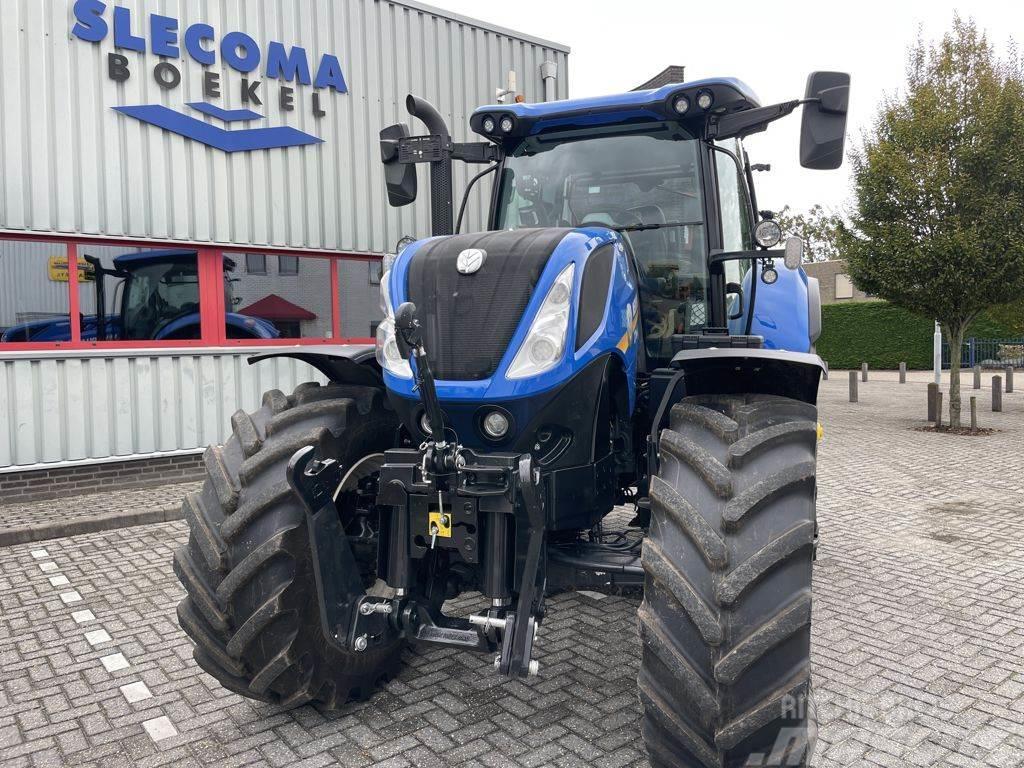 New Holland T7.245AC Stage V Traktorok