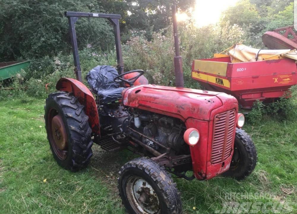 Massey Ferguson 35 tractor £3750 Traktorok