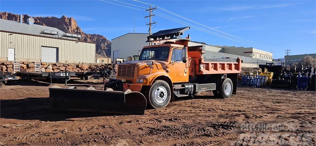International Dump Truck 4900 Billenő teherautók