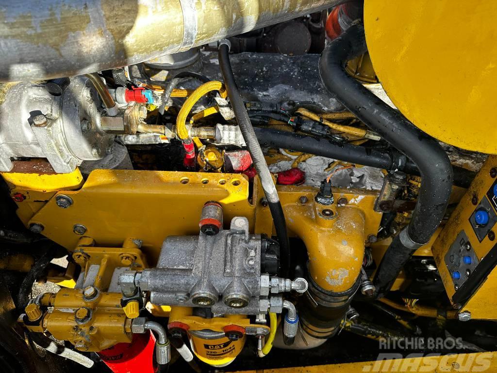 CAT 962 G Gumikerekes homlokrakodók