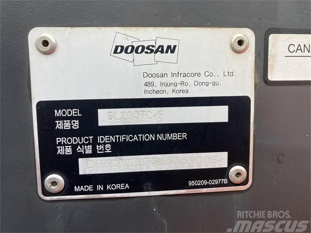 Doosan DL200TC-5 Gumikerekes homlokrakodók