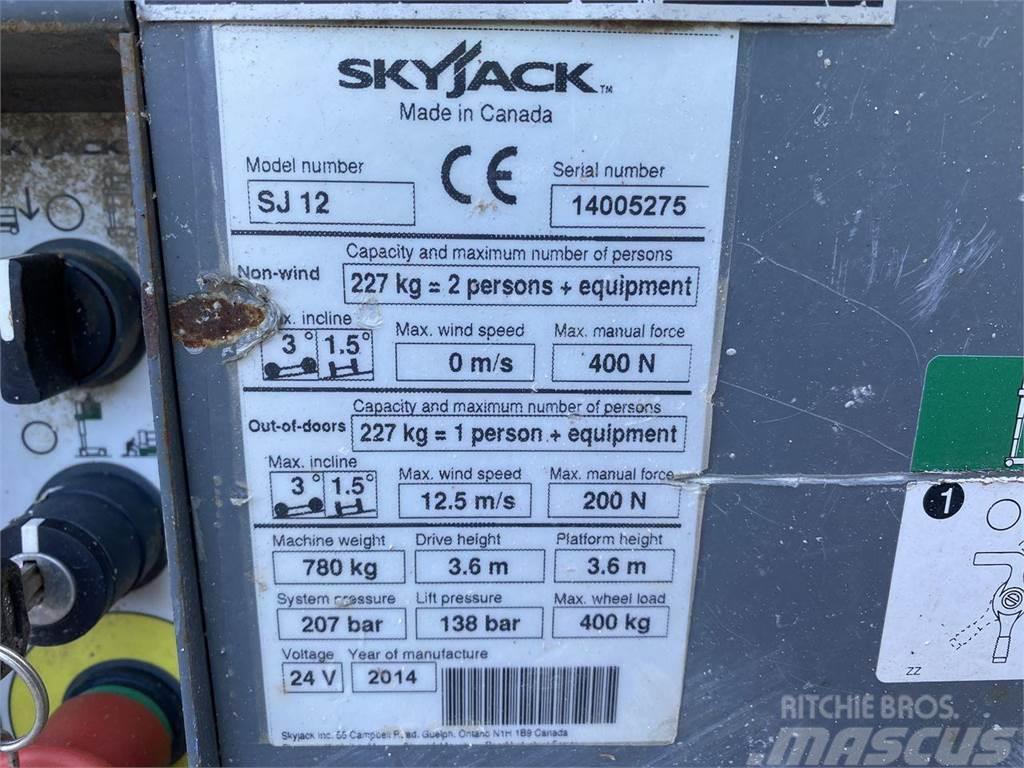 SkyJack SJ12 Személyemelők
