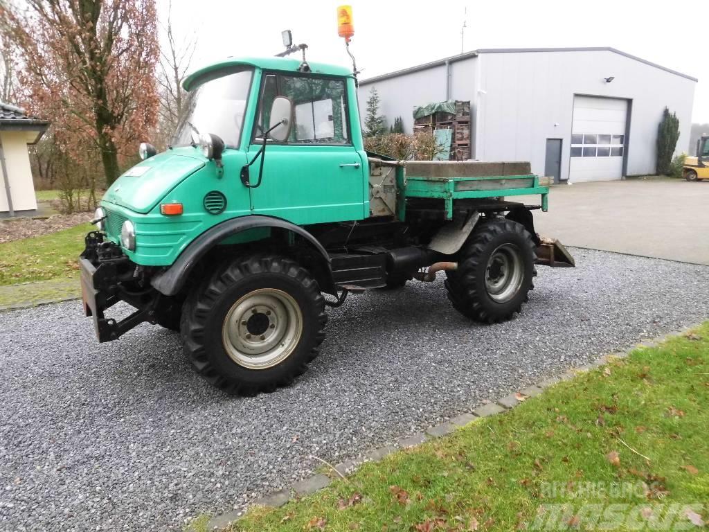 Unimog 406 Traktorok