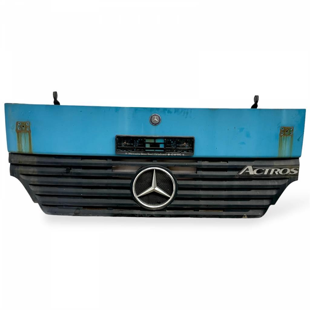 Mercedes-Benz Actros MP1 1831 Vezetőfülke és belső tartozékok