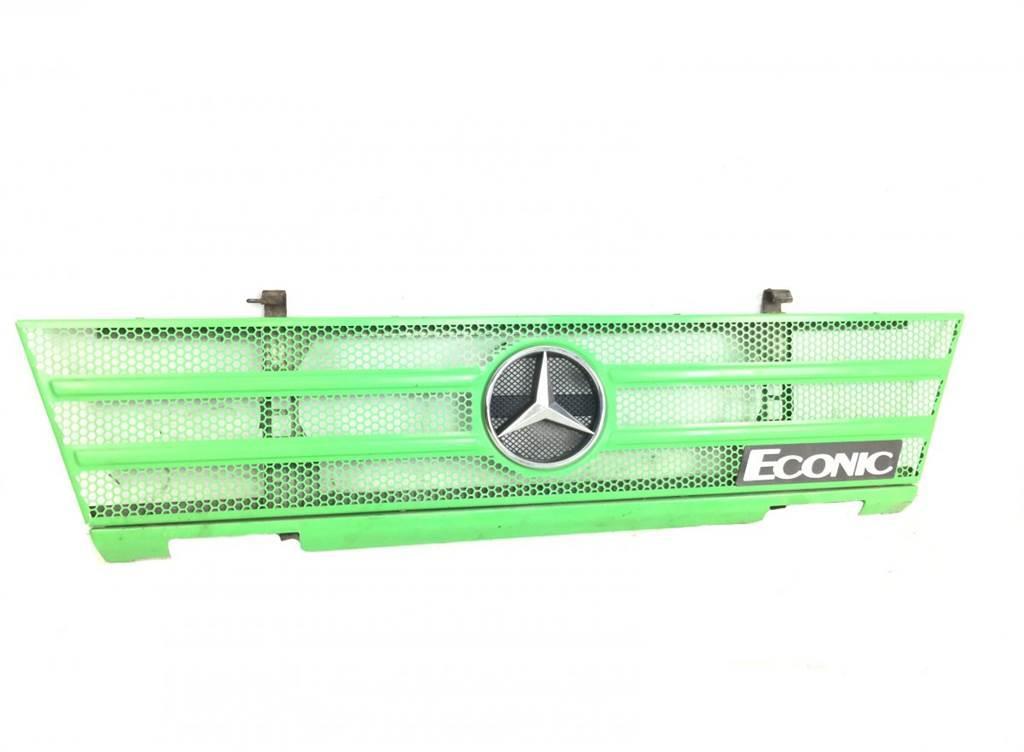 Mercedes-Benz Econic 2628 Vezetőfülke és belső tartozékok