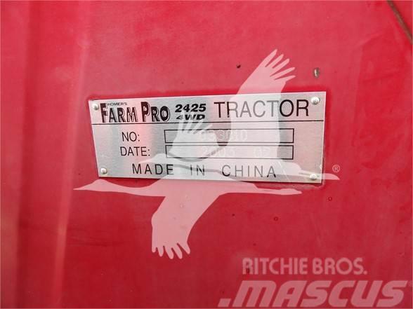  FARM PRO 2425 Traktorok