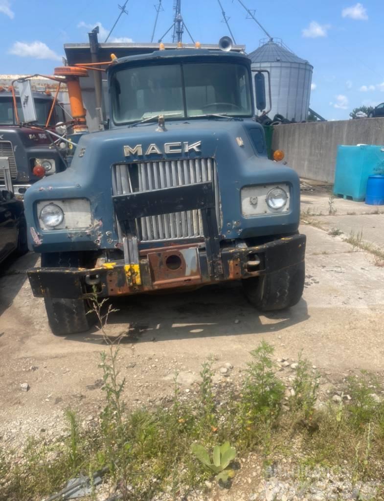 MAC Truck Billenő teherautók