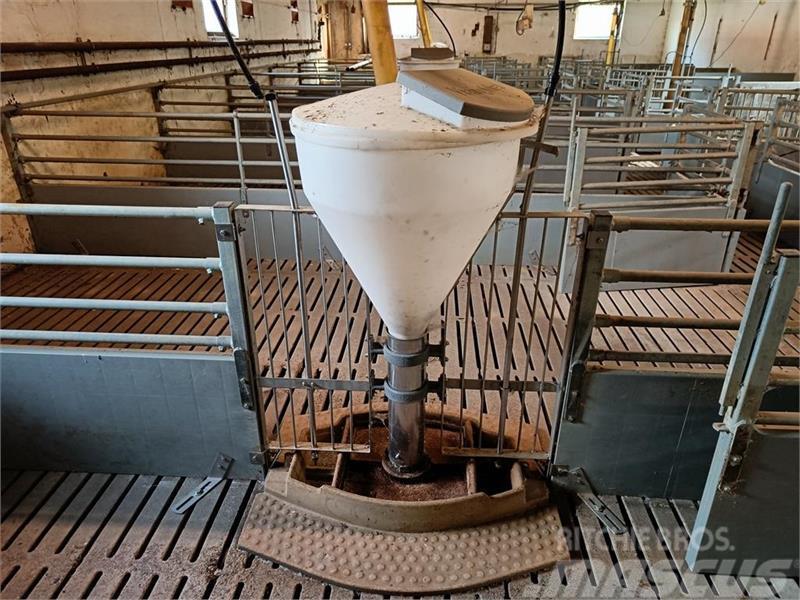  Vissing Agro  foderautomat Egyéb állattenyésztés gépei és tartozékok