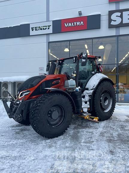 Valtra Q285 Traktorok