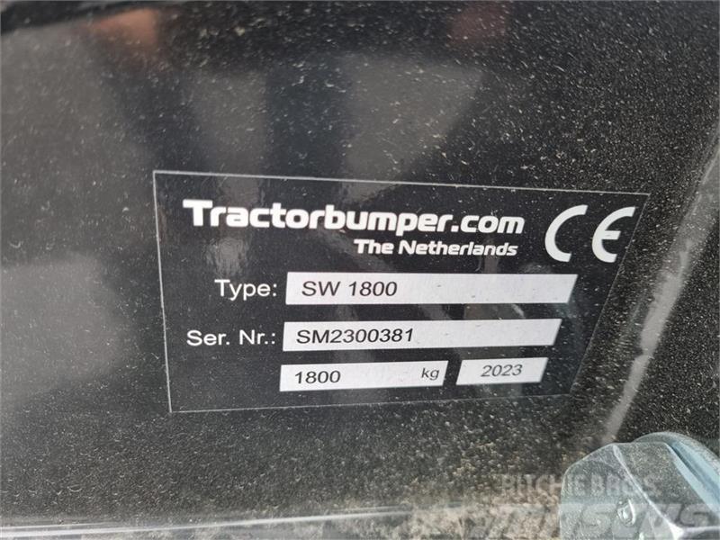  Tractor Bumper  1800 kg. Orr súlyok