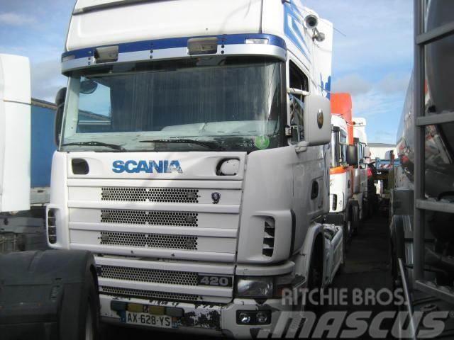 Scania L 124L420 Nyergesvontatók