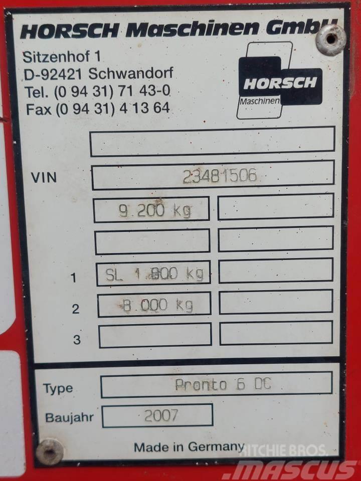Horsch Pronto 6 DC med Doudrill Sorvetőgép