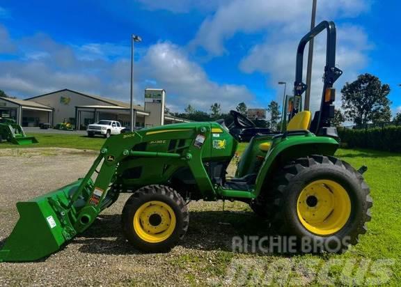 John Deere 3032E INCLUDES A FREE BOX BLADE Kompakt traktorok