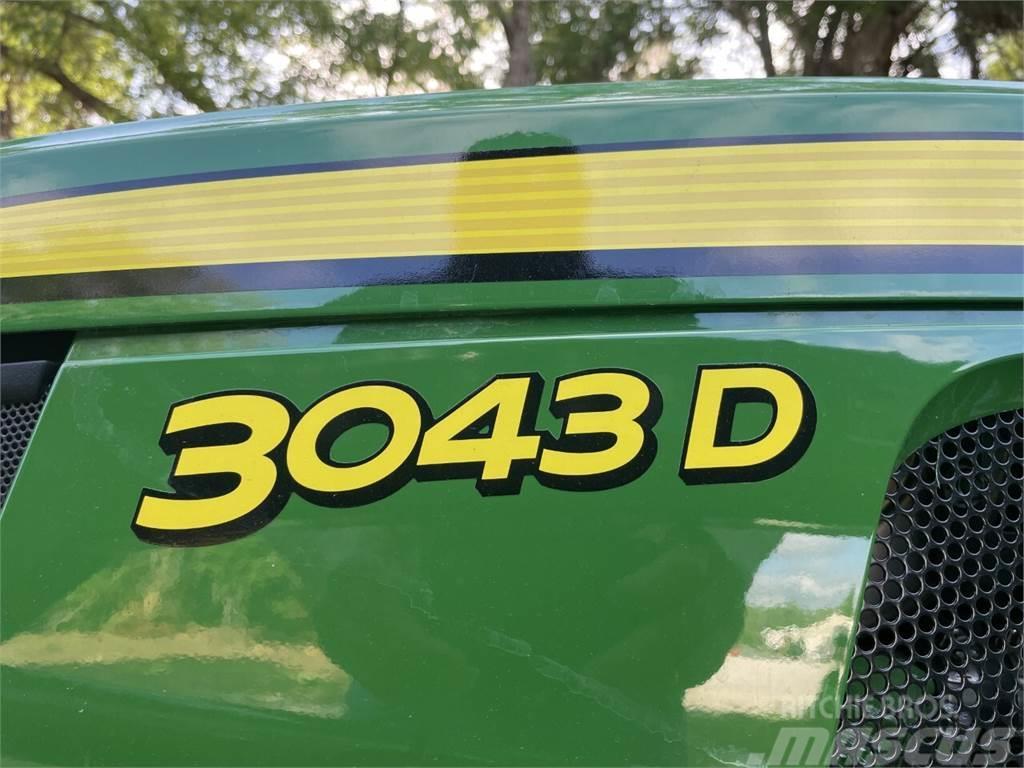 John Deere 3043D Traktorok