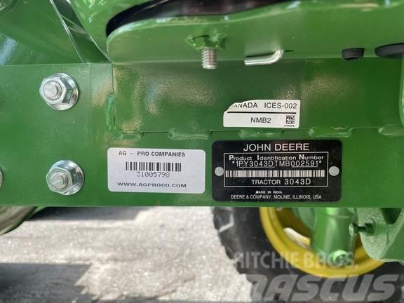 John Deere 3043D Traktorok
