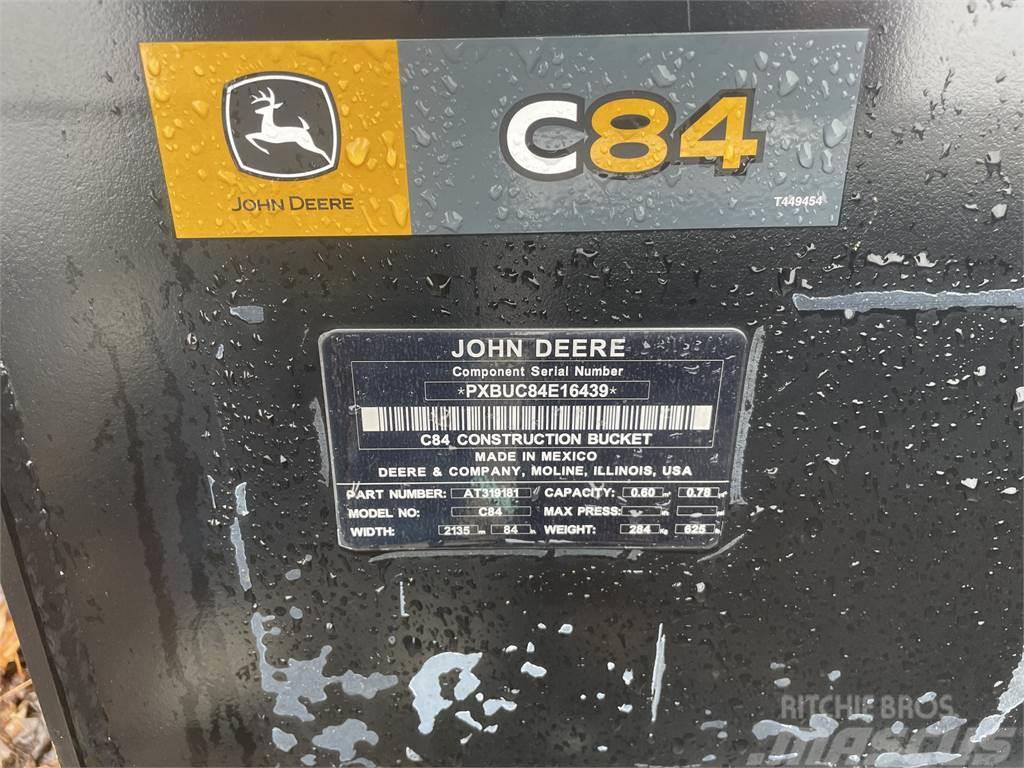 John Deere C84 Egyebek