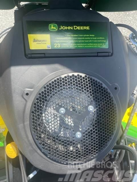 John Deere X380 Kompakt traktorok