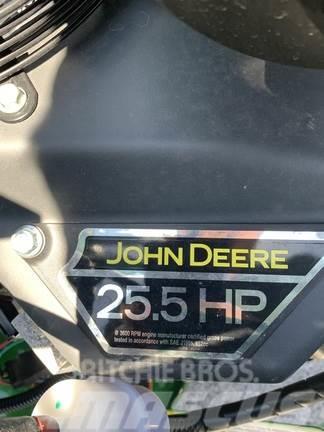 John Deere Z930M Nulla fordulósugarú fűnyírók