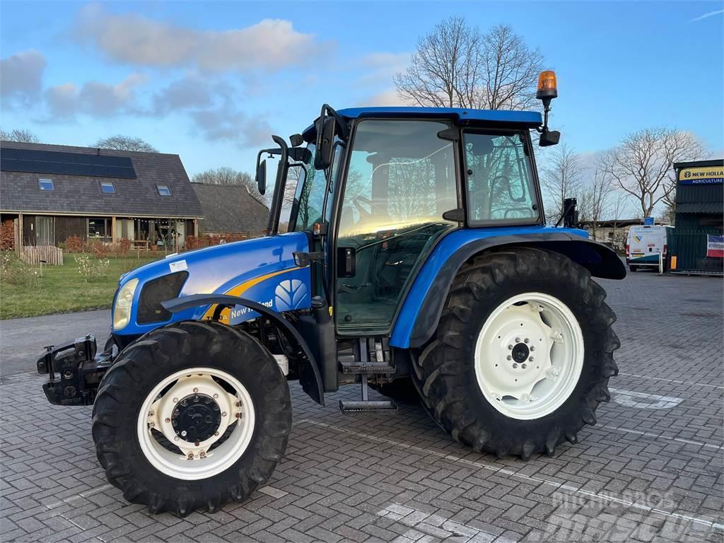 New Holland TL90A Traktorok