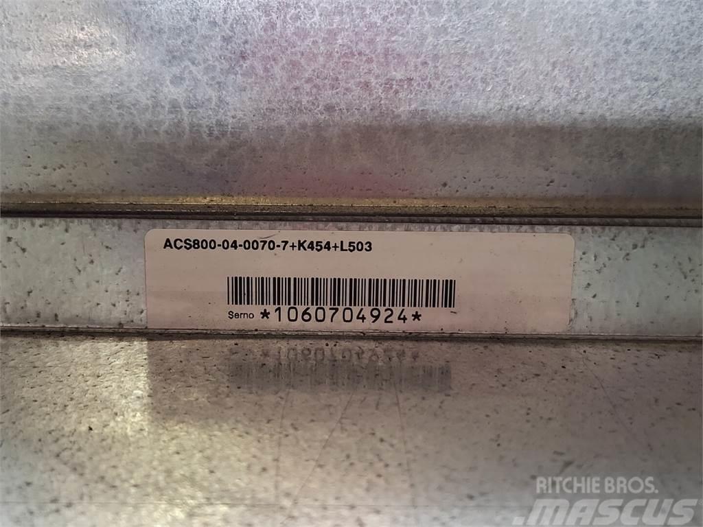 ABB ACS800-04-0070-7+K454+L503 Egyebek