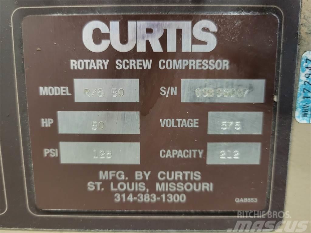 Curtis R/S 50 Egyebek