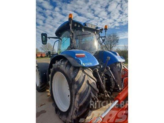 New Holland T7270AC Traktorok