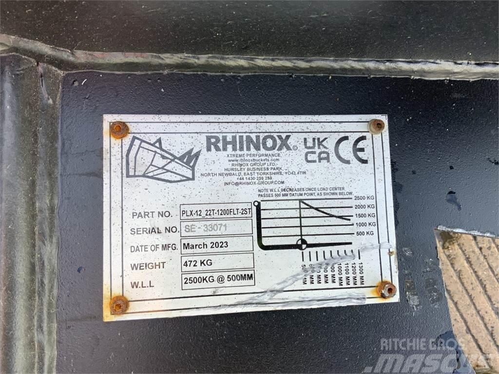  Unused Rhinox PLX Pallet Forks - To suit a 13-20 t Egyéb mezőgazdasági gépek