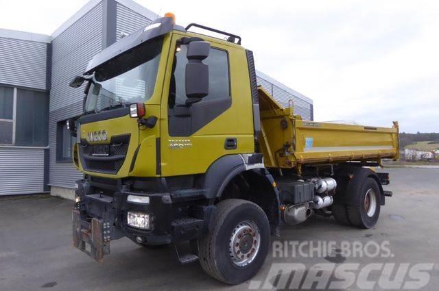 Iveco Trakker 450 mit Kommunalhydraulik Billenő teherautók